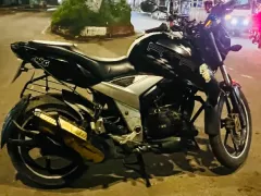 TVS Apache RTR 160 4V